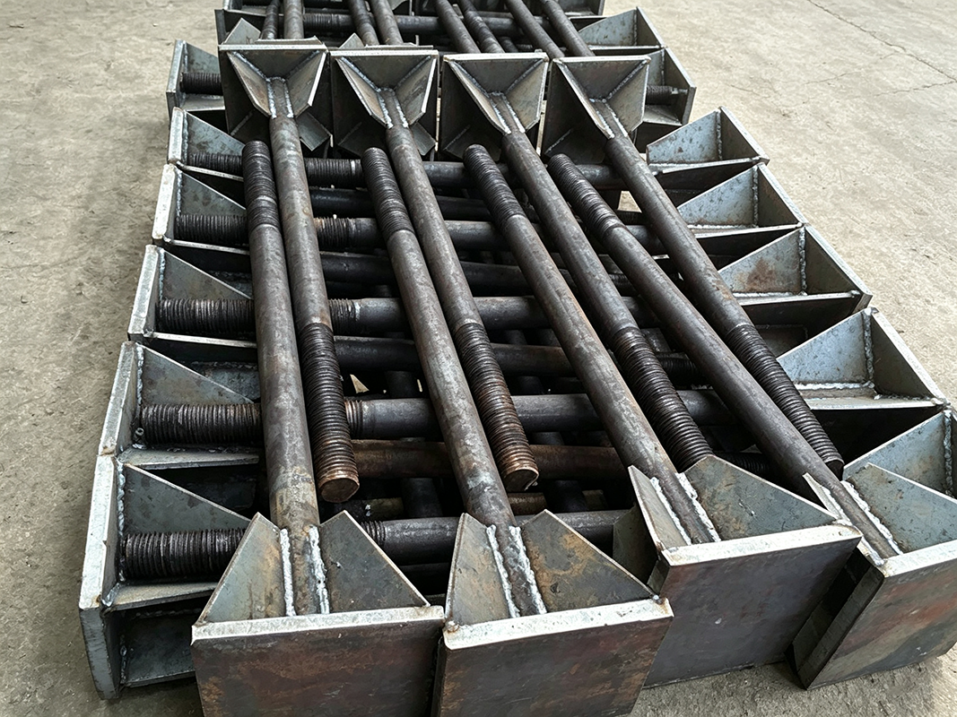 Custom Flanges & Anchor Bolts
